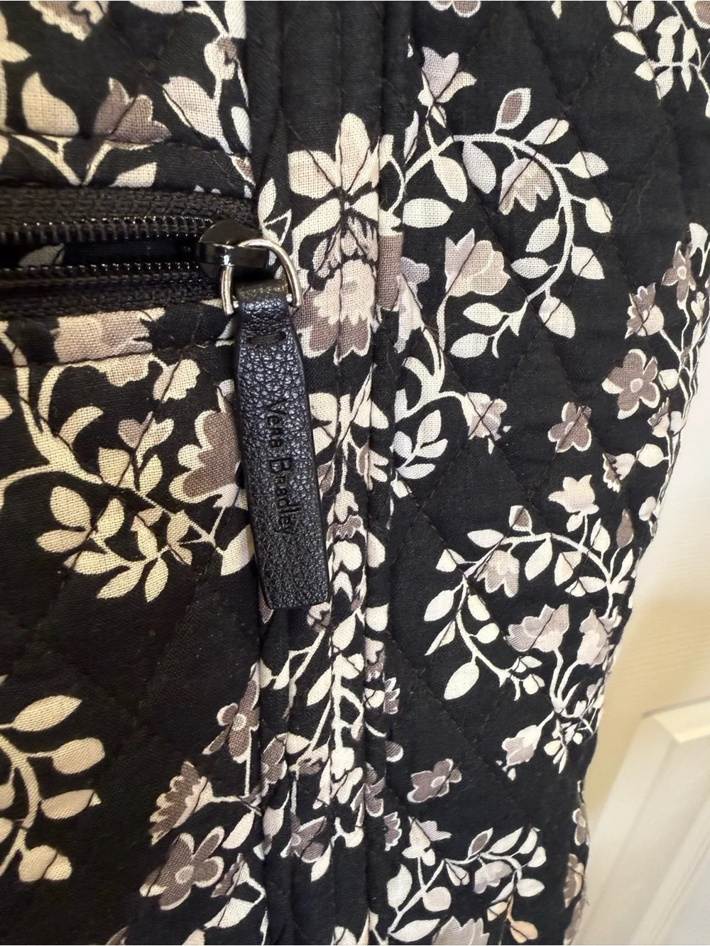 Vera Bradley Flowered Black and White Floral Print. Great for Teachers!!!!
